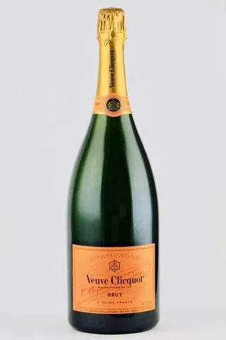 Champagne 3L Veuve Cliquot Brut Point Wine Spirits